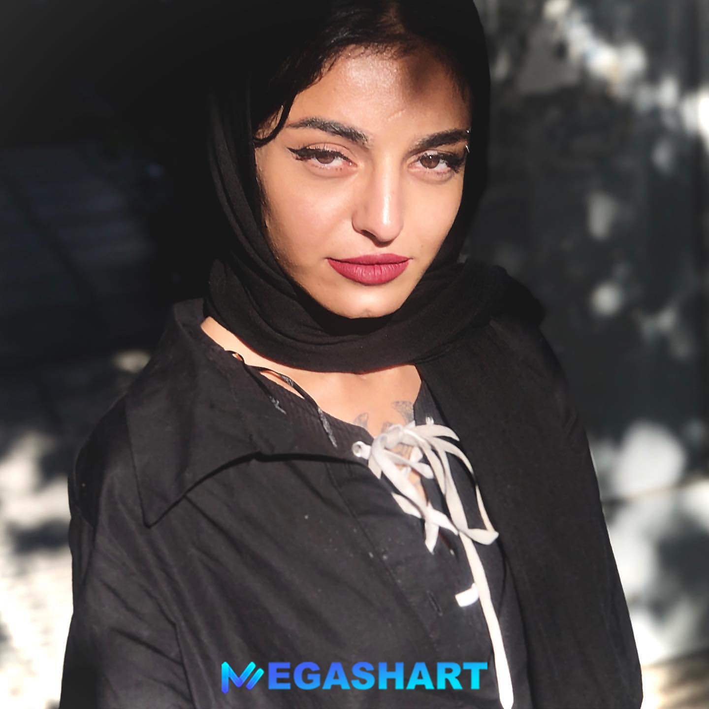 دلارام خسروانی