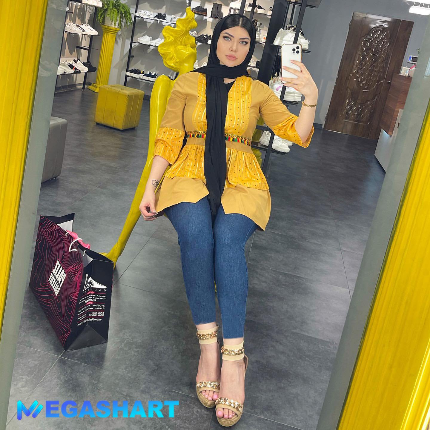 نیلوفر بهبودی